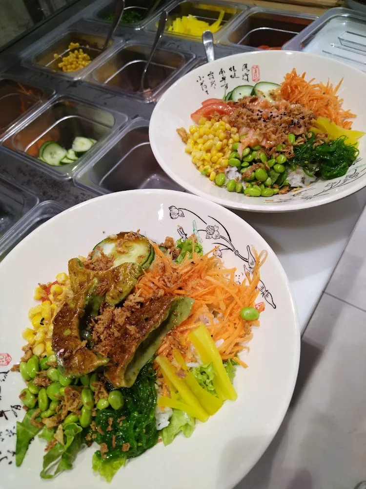 Poke Raviolis Et Poke Poulet